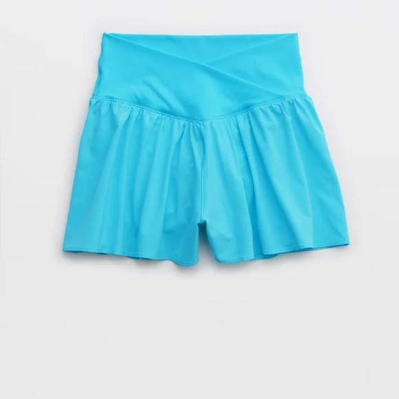 OFFLINE By Aerie Real Me Crossover Flowy Short Big Sur size M - Picture 1 of 9